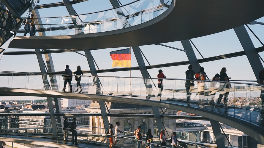 Temperature-related excess mortality in twelve German cities