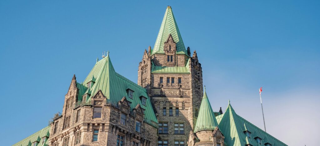 dennis-zhang-GetE5cNzsos-unsplash