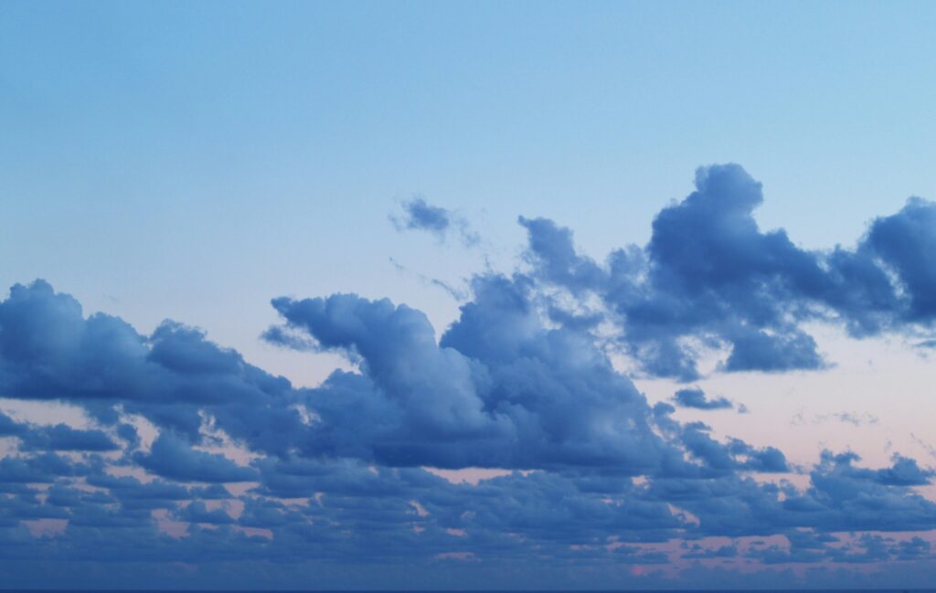 stuart-timms-Mfglrgo4WI0-unsplash