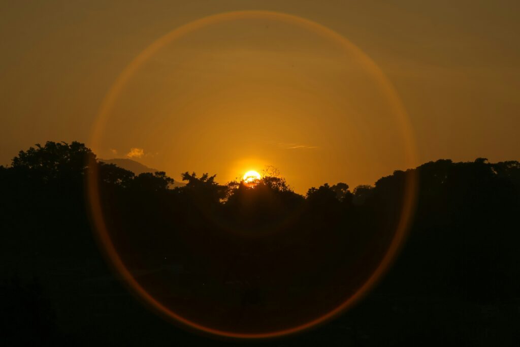 The Earth is getting better at dissipating heat kaswita-wayan-KODBBhm3yu8-unsplash