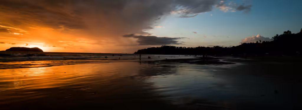 An image highlight a hot vs. cold day