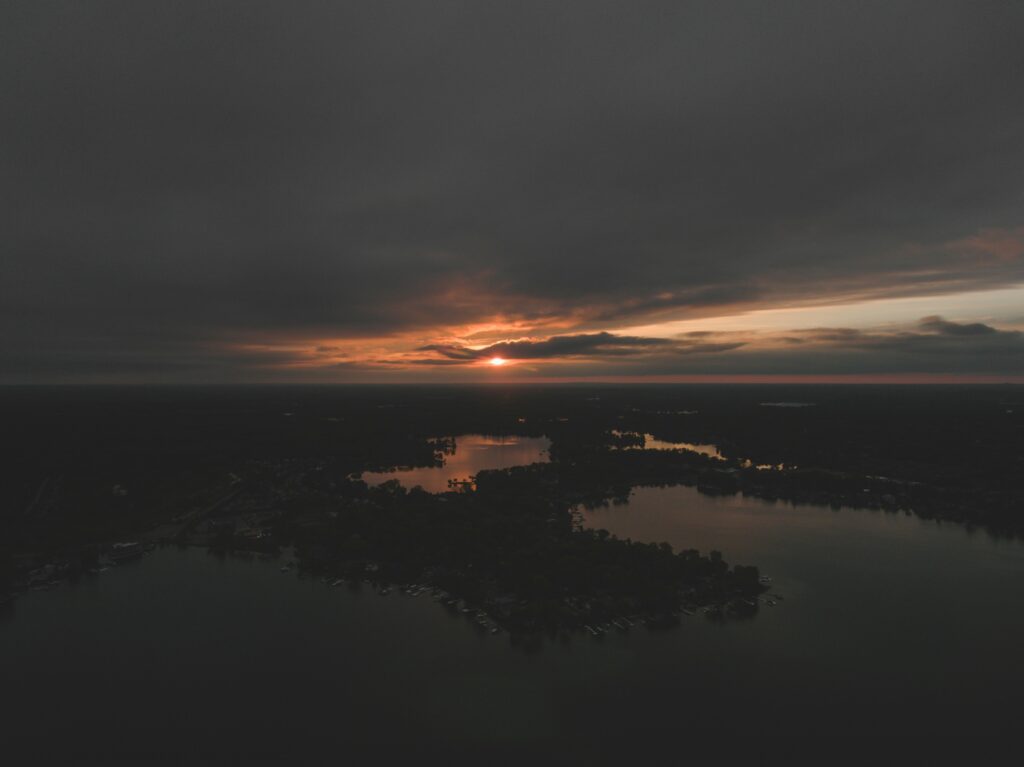 josh-garcia-EcYH3oHWmyQ-unsplash